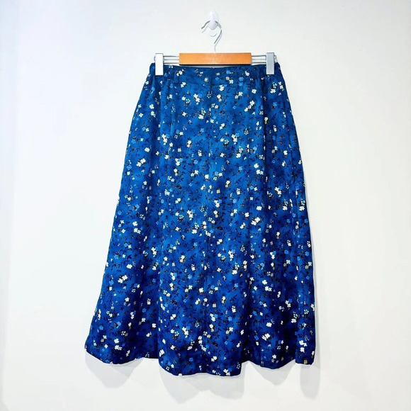 ÉMOTIONS EXCLUSIF Vintage Blue floral high-waist midi skirt | Retro feminine * - Picture 7 of 8